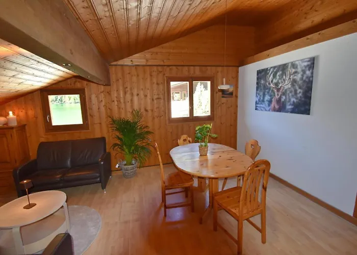 Le Cabanon- 3* שמפקס